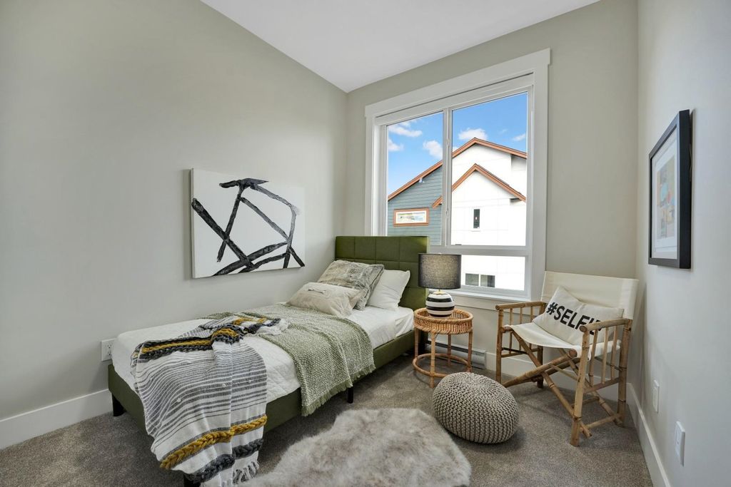 Photo of 17155 79a Avenue #5, Surrey, BC V4N 0E5 (MLS # R3115152)