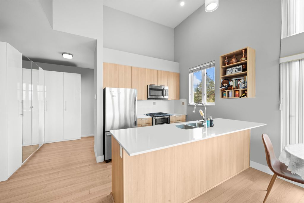 listing image 1103119098178396524