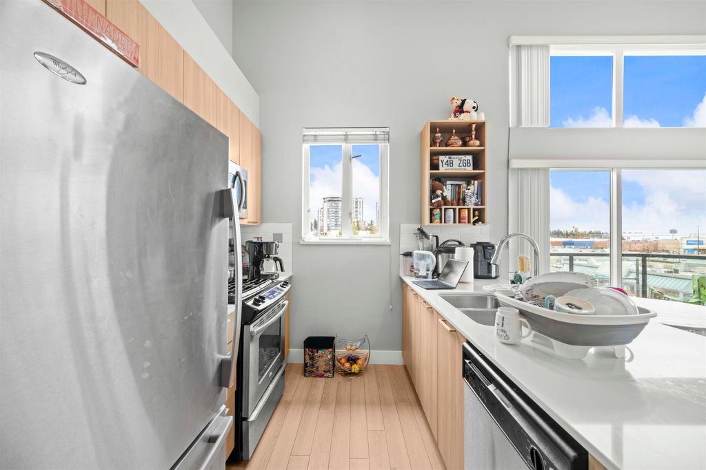 listing image 1109828327843890234