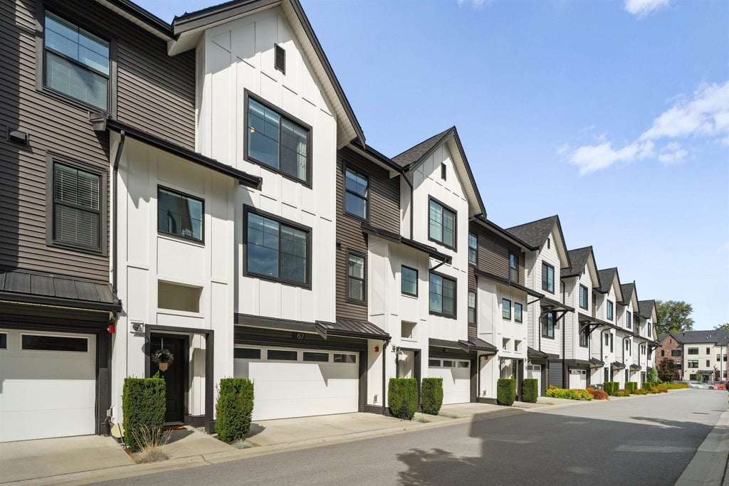 Photo of 7967 197 Street #67, Langley, BC V2Y 3P1 (MLS # R3164402)