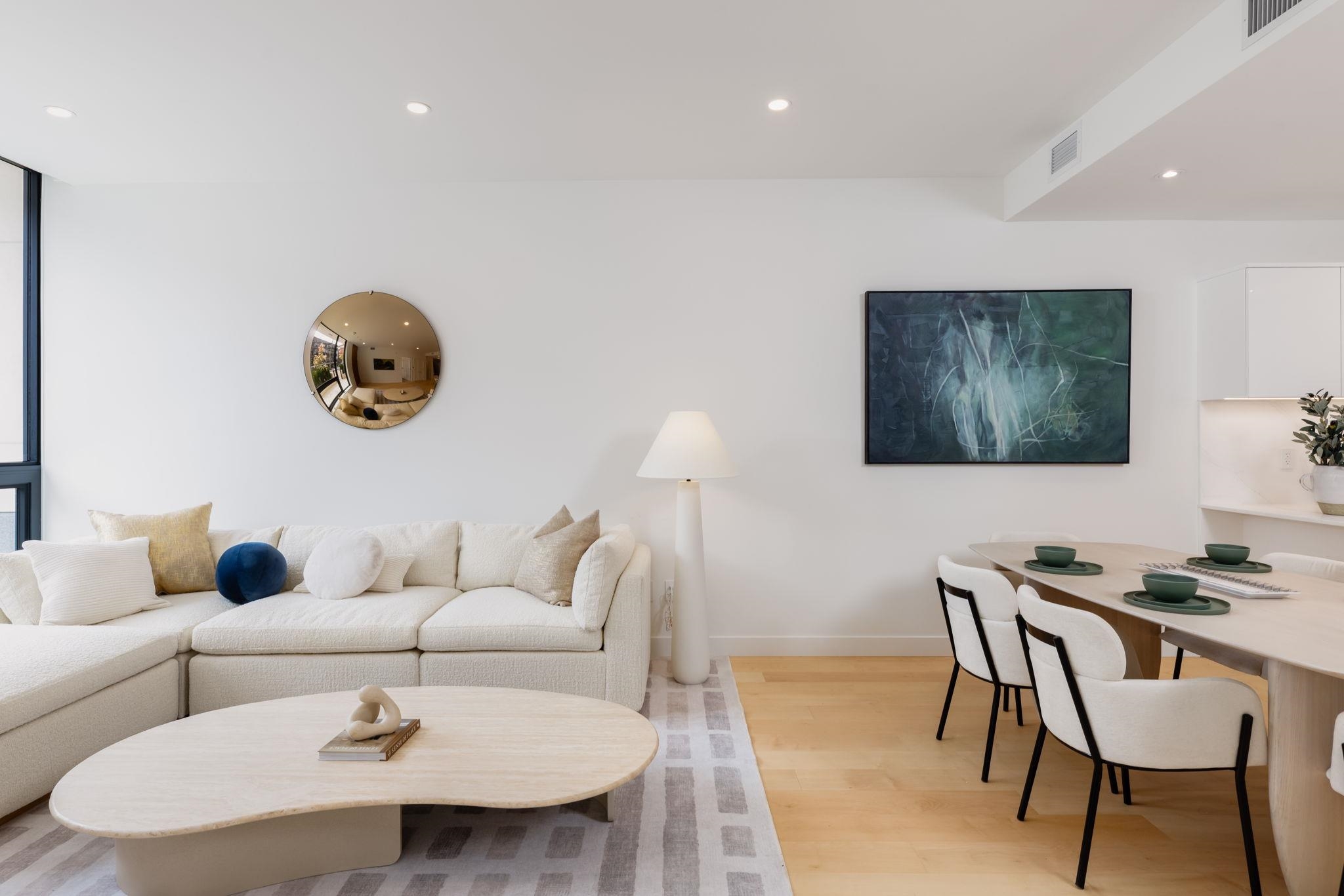 135 E 13th Street TH8