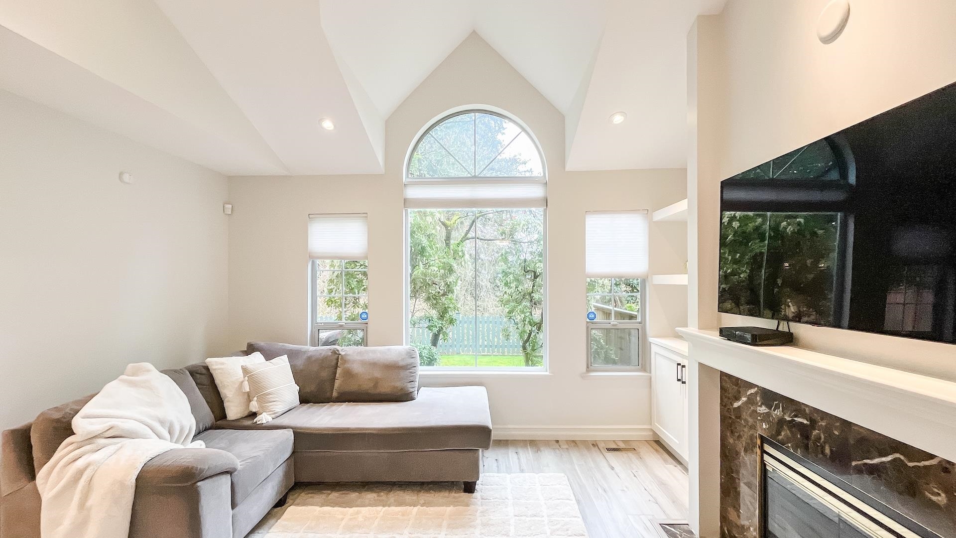 7465 Mulberry Place 12