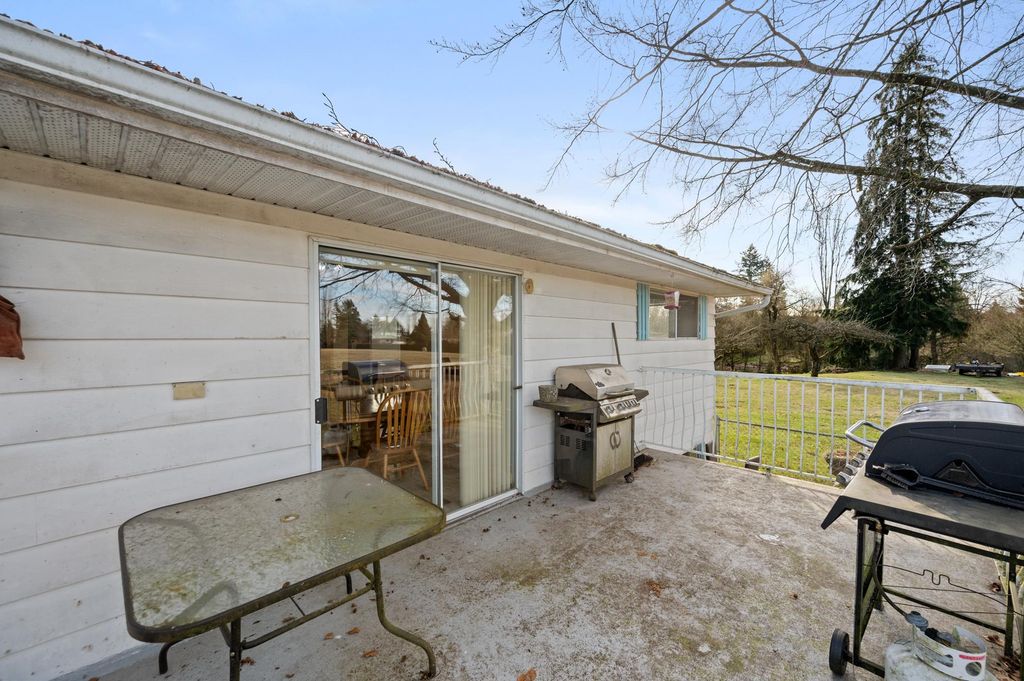 listing image 1100658270391054436