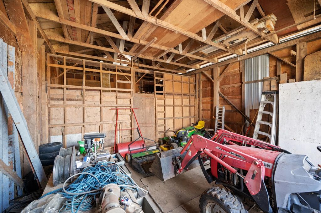 listing image 1108115061077775662