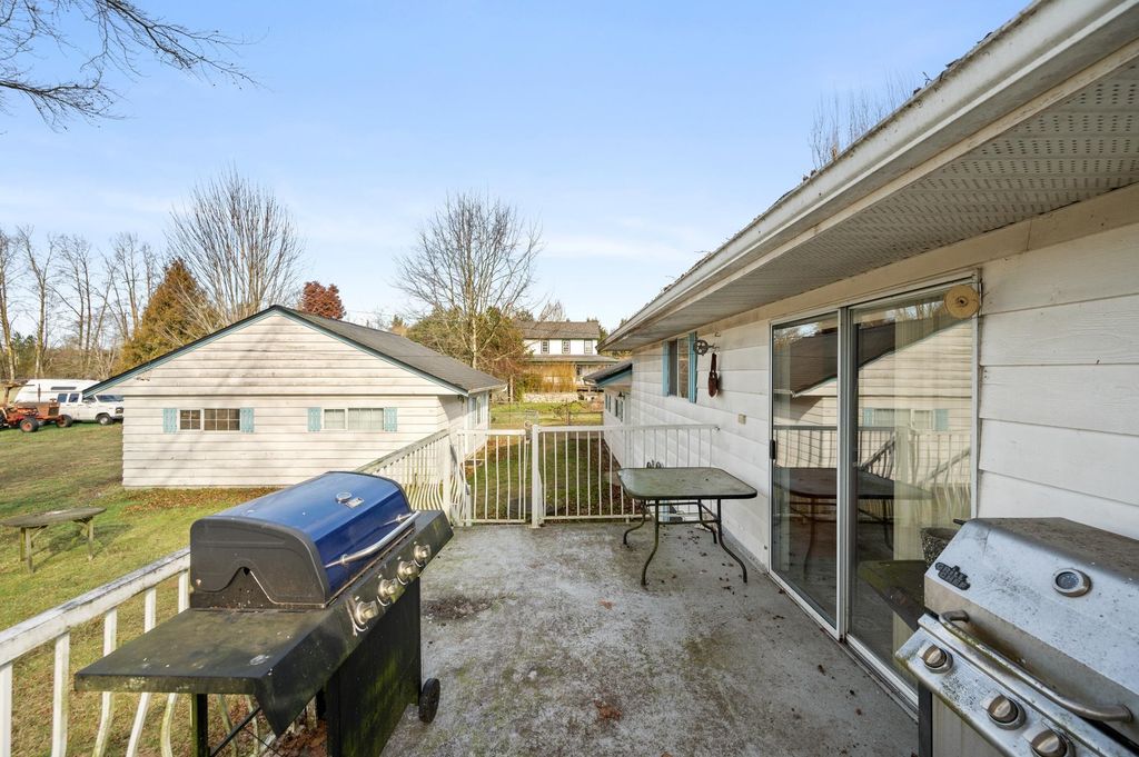 listing image 1101988954621349539