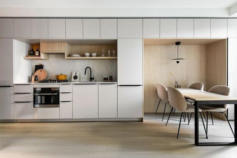 125 Albert Street 222 Port Moody BC V3H 0M8