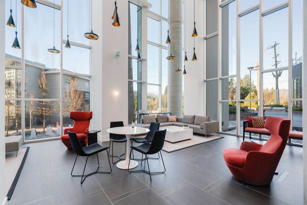 listing image 1109995386610755323