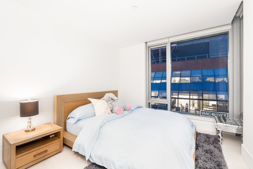 listing image 1107400229732775954