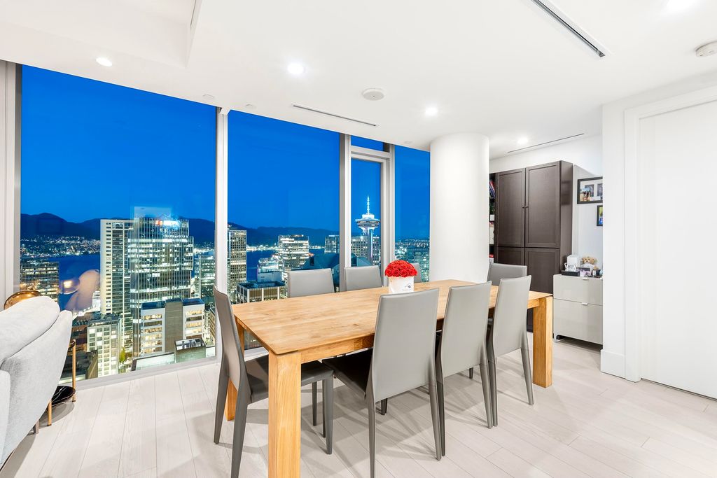 listing image 1102868917743986997