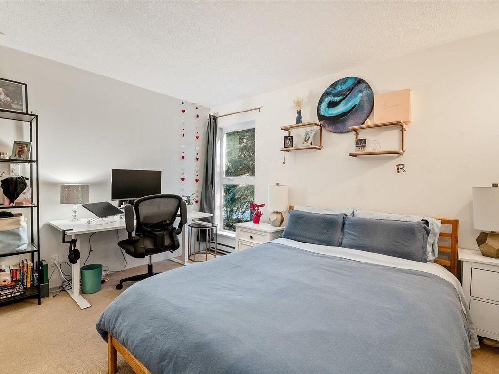 listing image 1109041026412241815