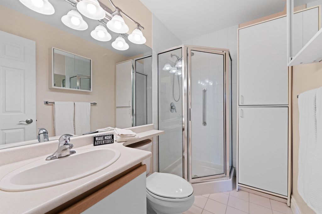 listing image 1106926276253514360