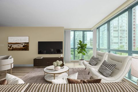 1238 Melville Street 806 Vancouver BC V6E 4N2