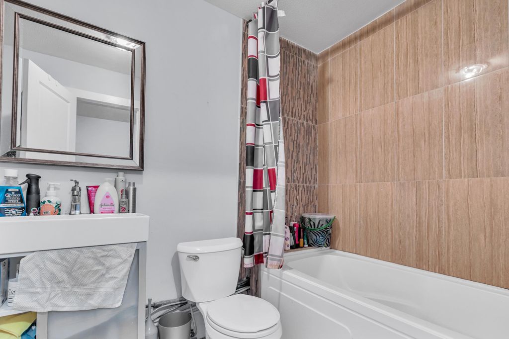 listing image 1106310518691188186
