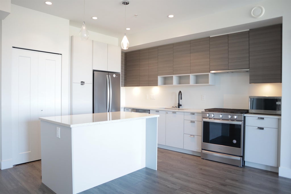 Photo of 20727 Willoughby Town Centre Drive #A327, Langley, BC V2Y 3N1 (MLS # R3144689)