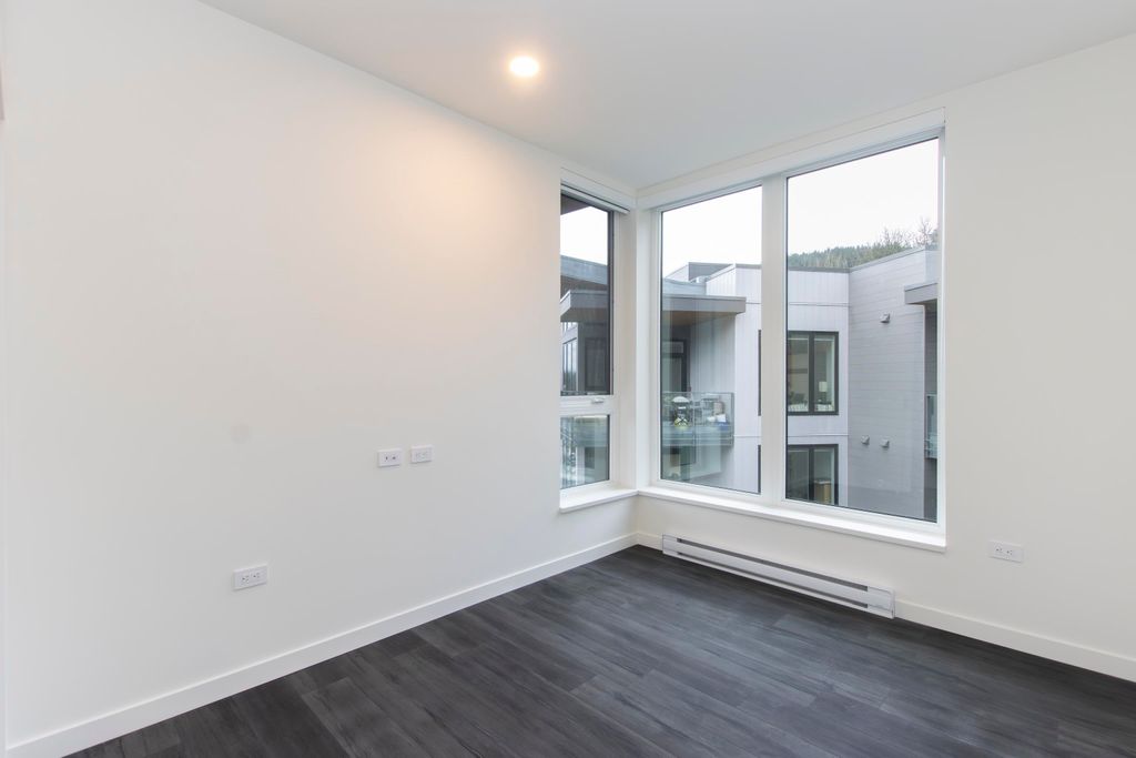 listing image 1100888713009285783