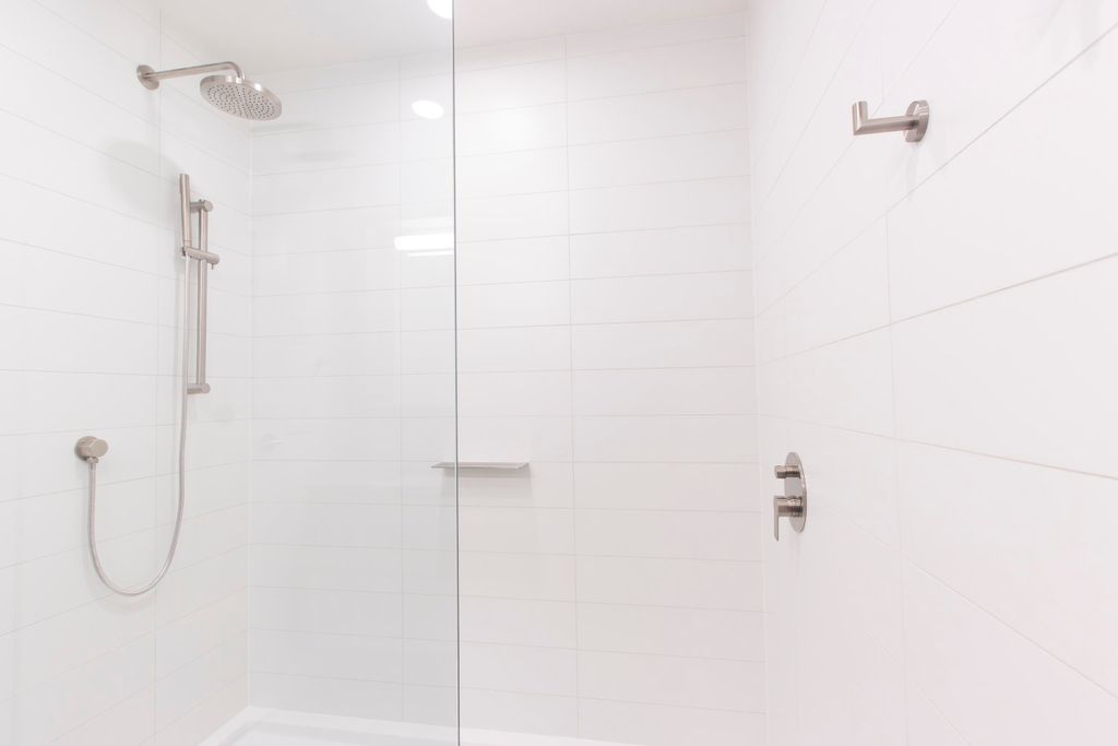 listing image 1104058056268332962