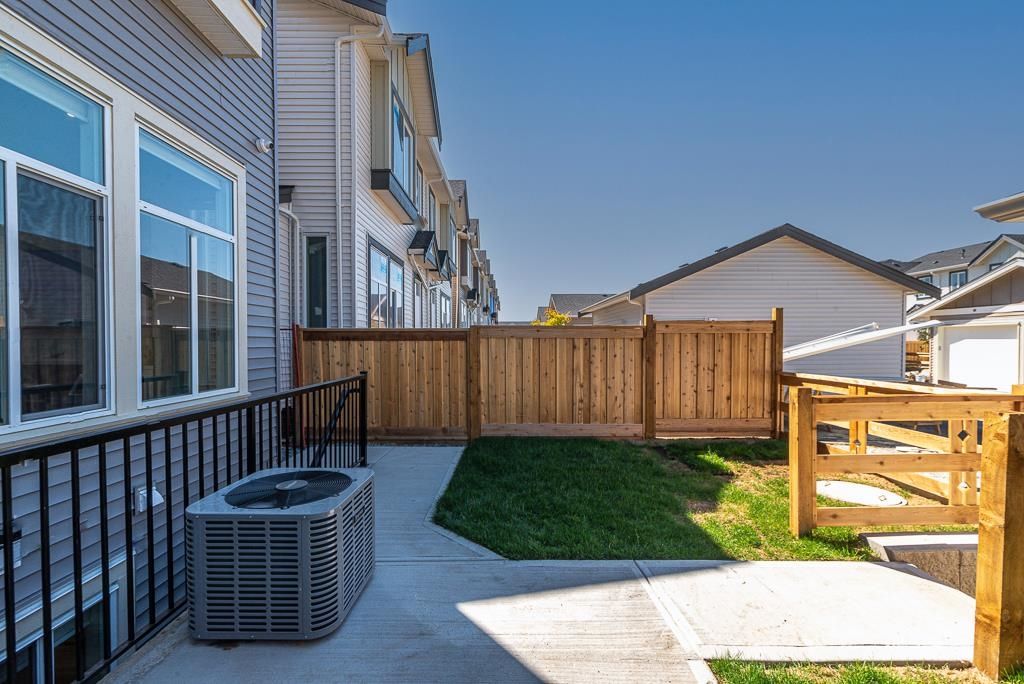 listing image 1108046329899560371