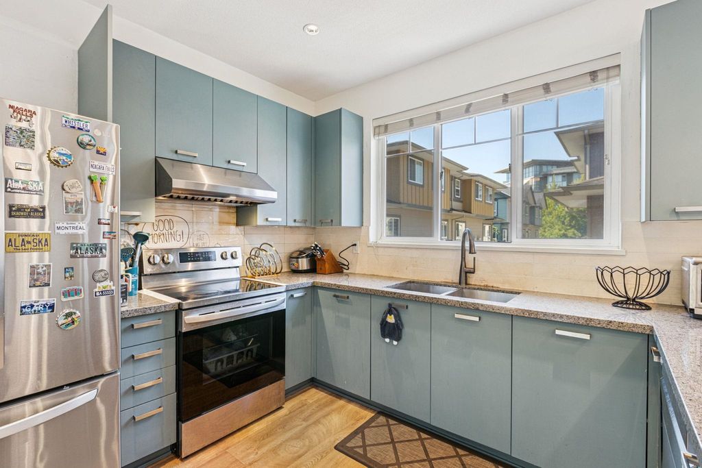 listing image 1109357835428086621