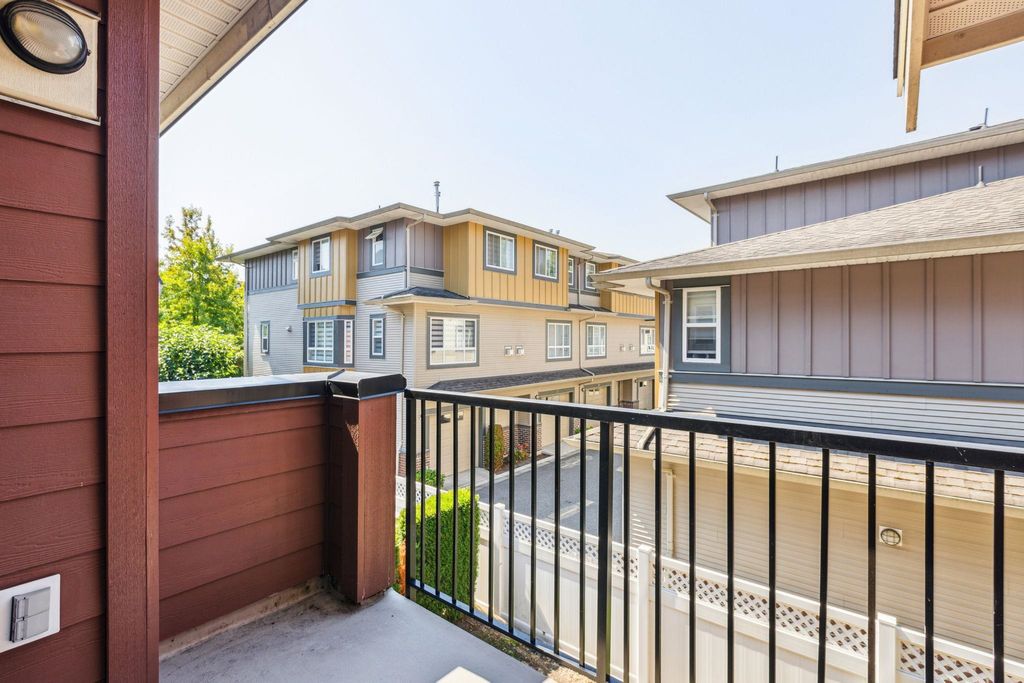 listing image 1105081294501881850