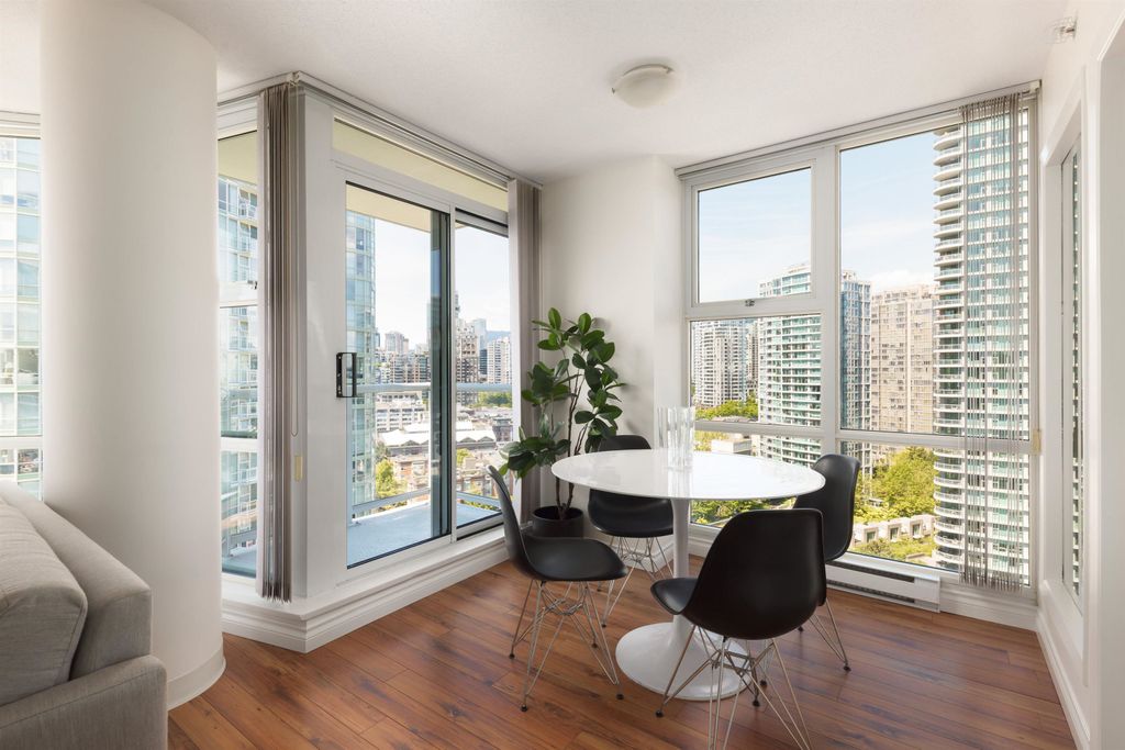 listing image 1101754668533447037