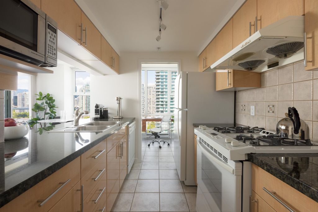 listing image 1106071409209323284
