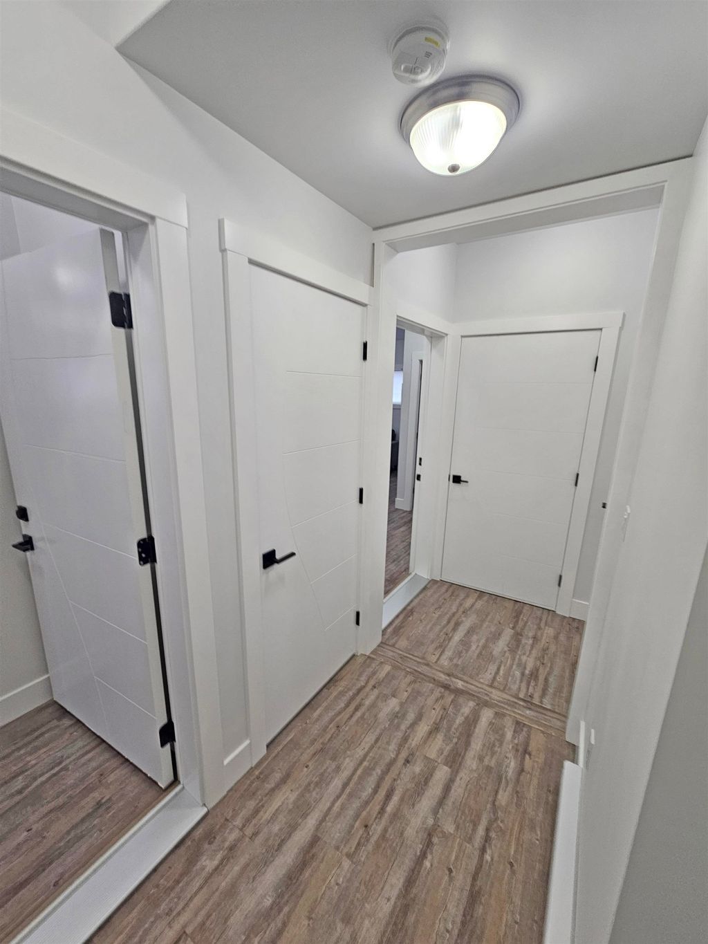 listing image 1101157302867090784