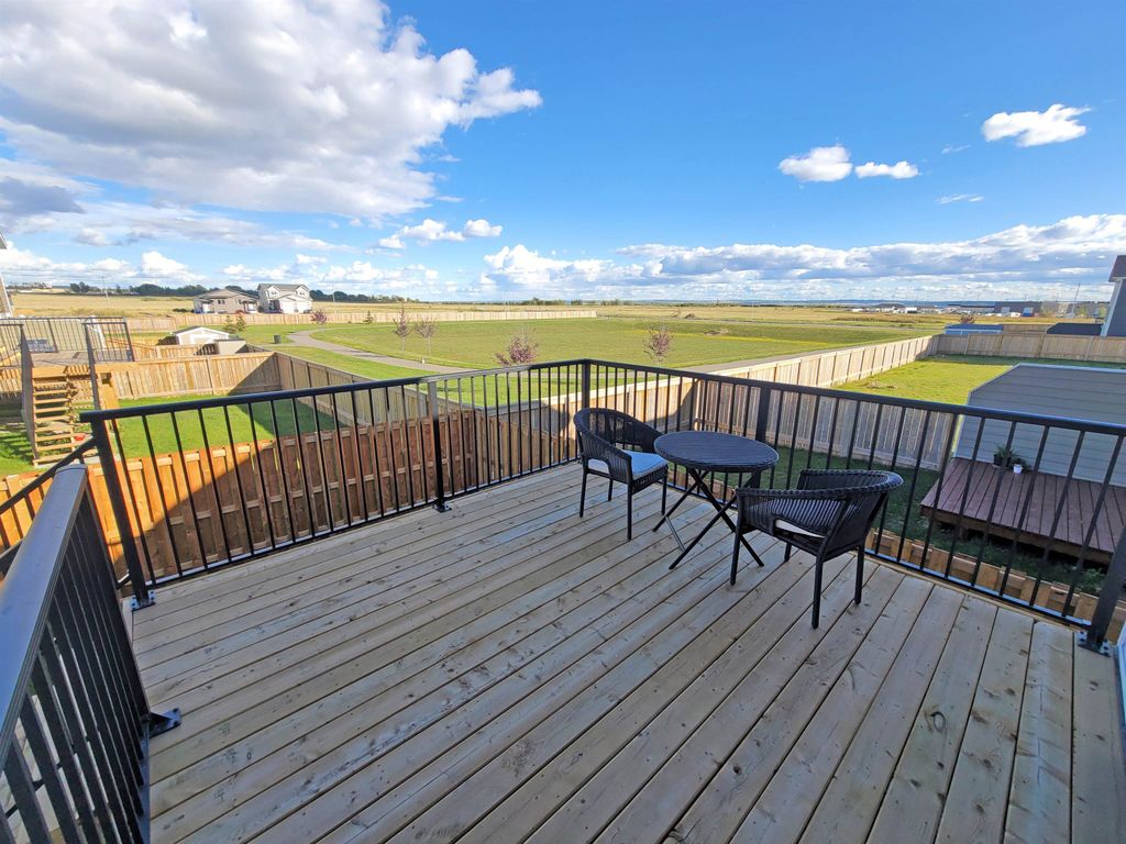 listing image 1101617223858312085