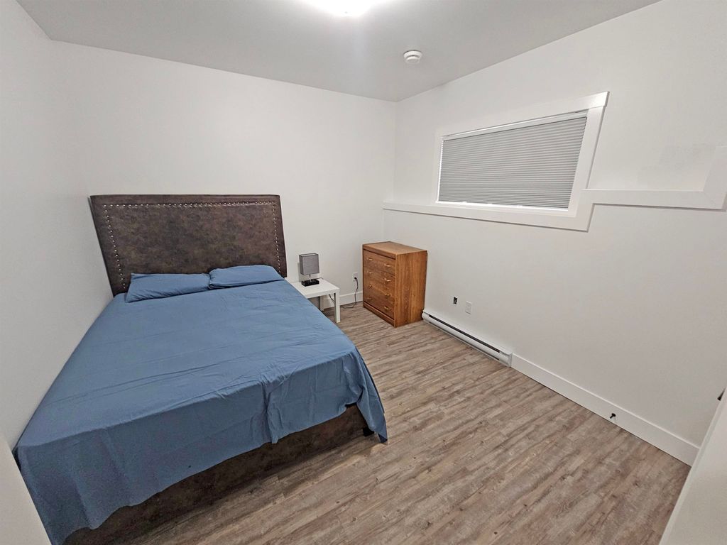 listing image 1106003539076877388