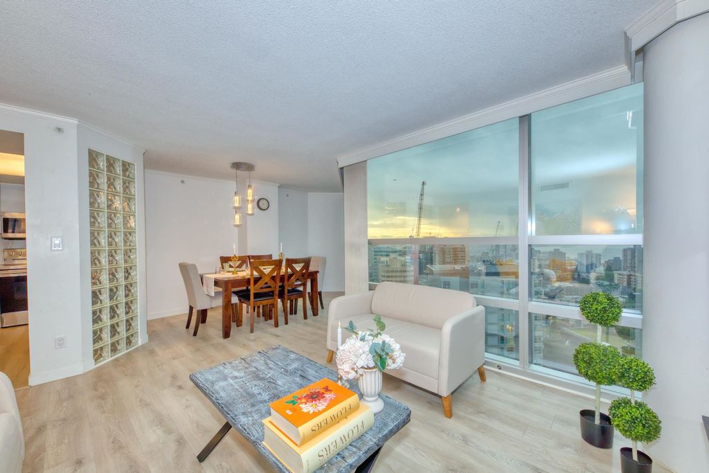 listing image 1101882848026135465