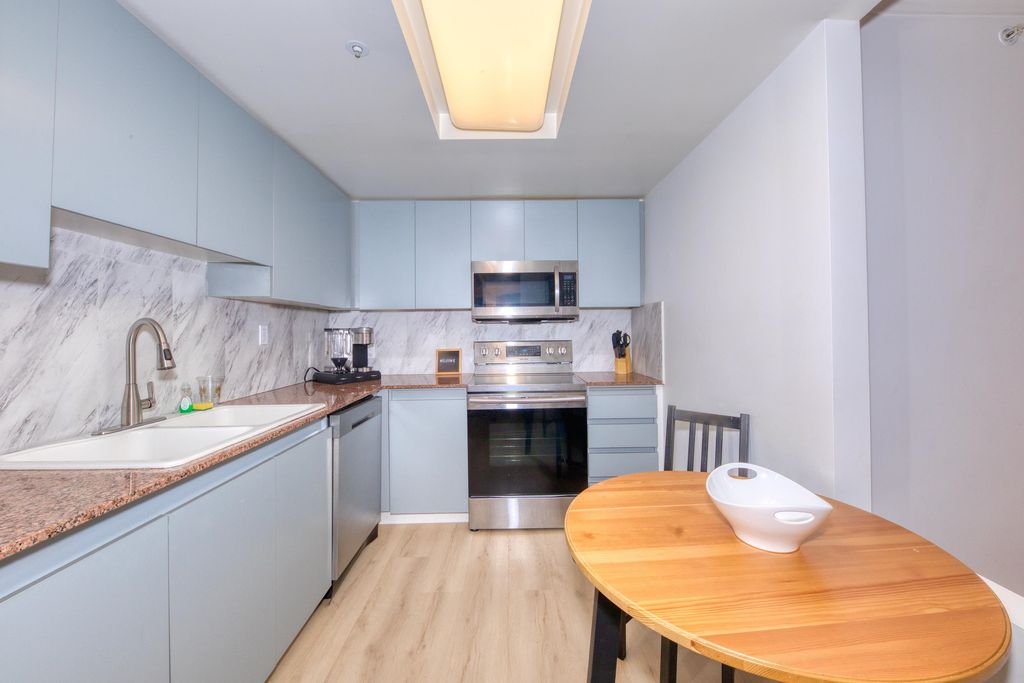 listing image 1107816025018902032
