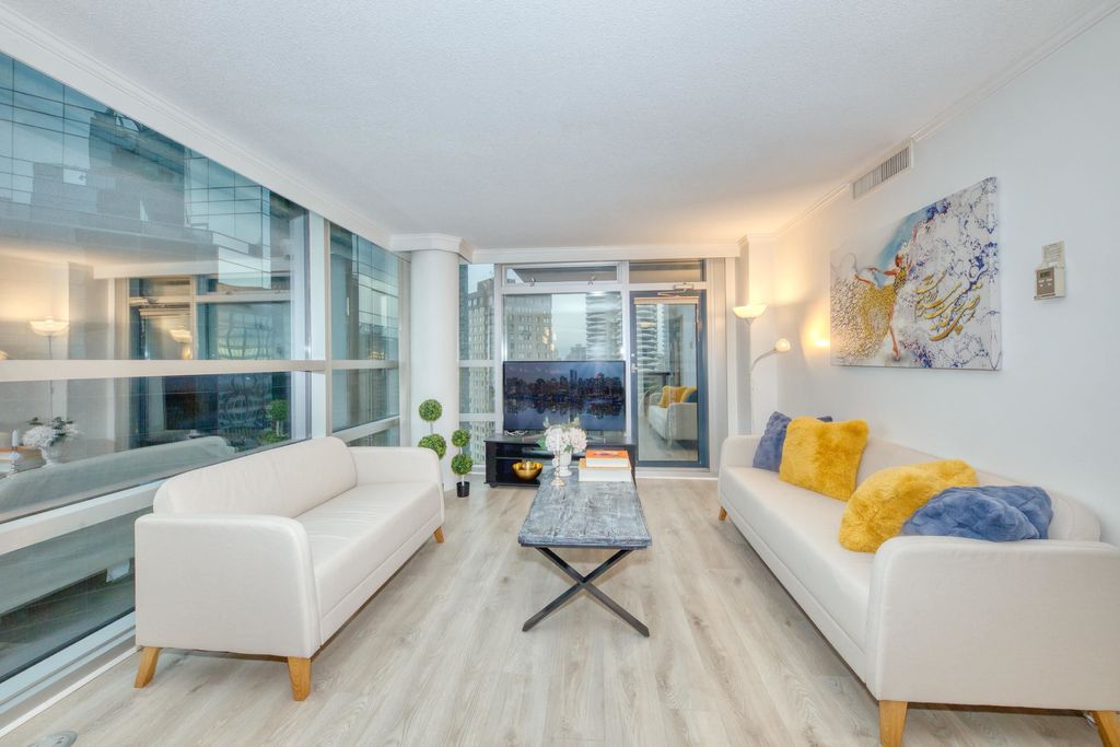 listing image 1109526517677524344