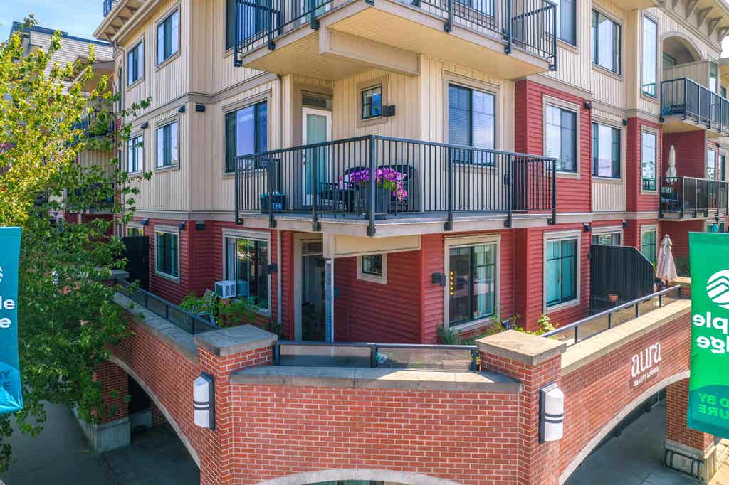 Photo of 11882 226th Street #213, Maple Ridge, BC V2X 9C7 (MLS # R3147490)