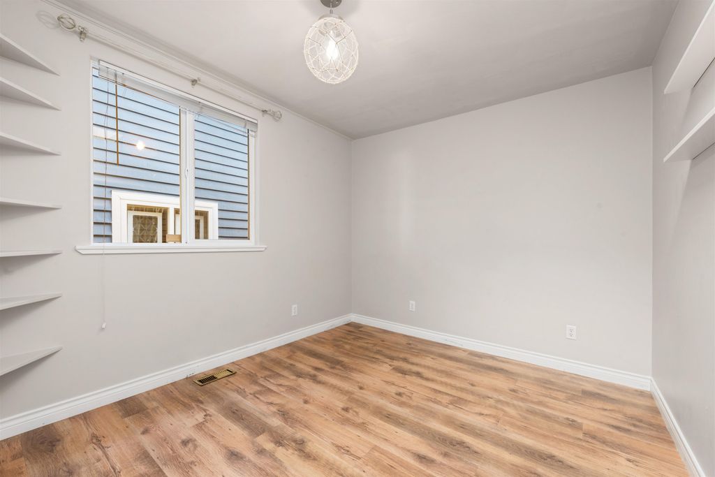 listing image 1109513515581969409