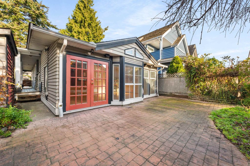 listing image 1109731479638413307