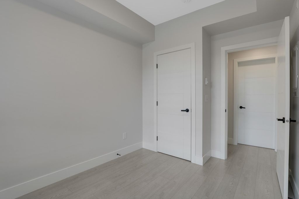 listing image 1109866901903006771