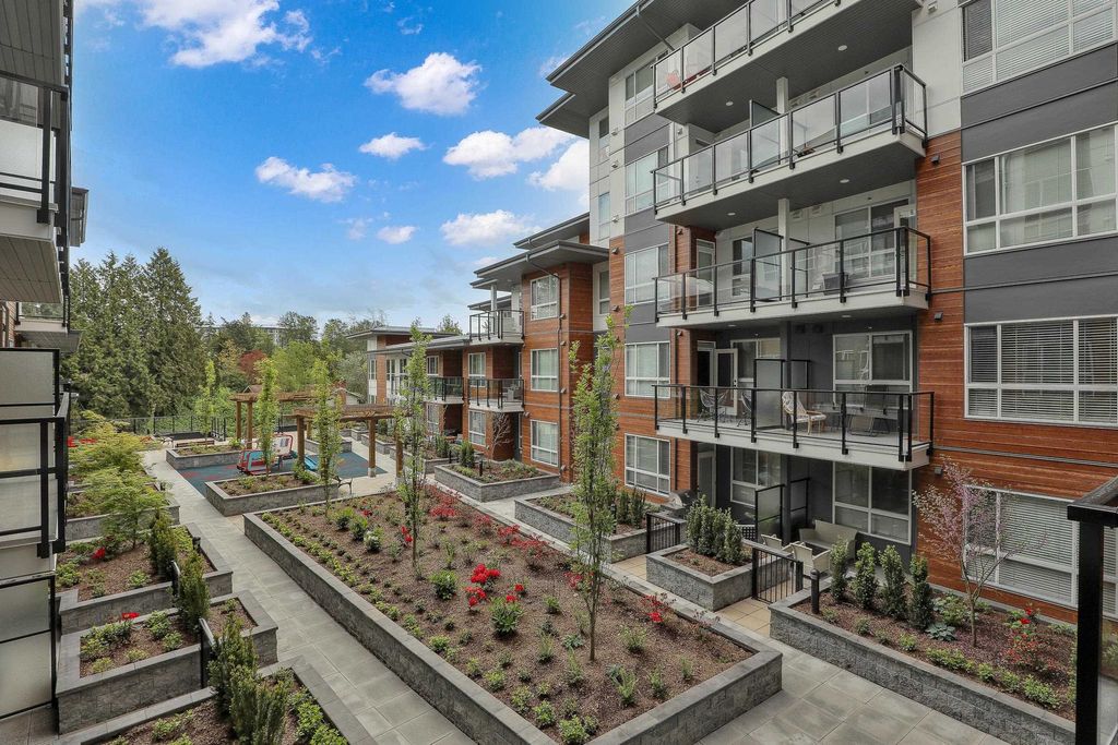 listing image 1109074536617259340