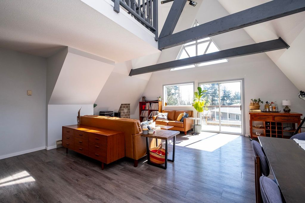 listing image 1101275605851730008