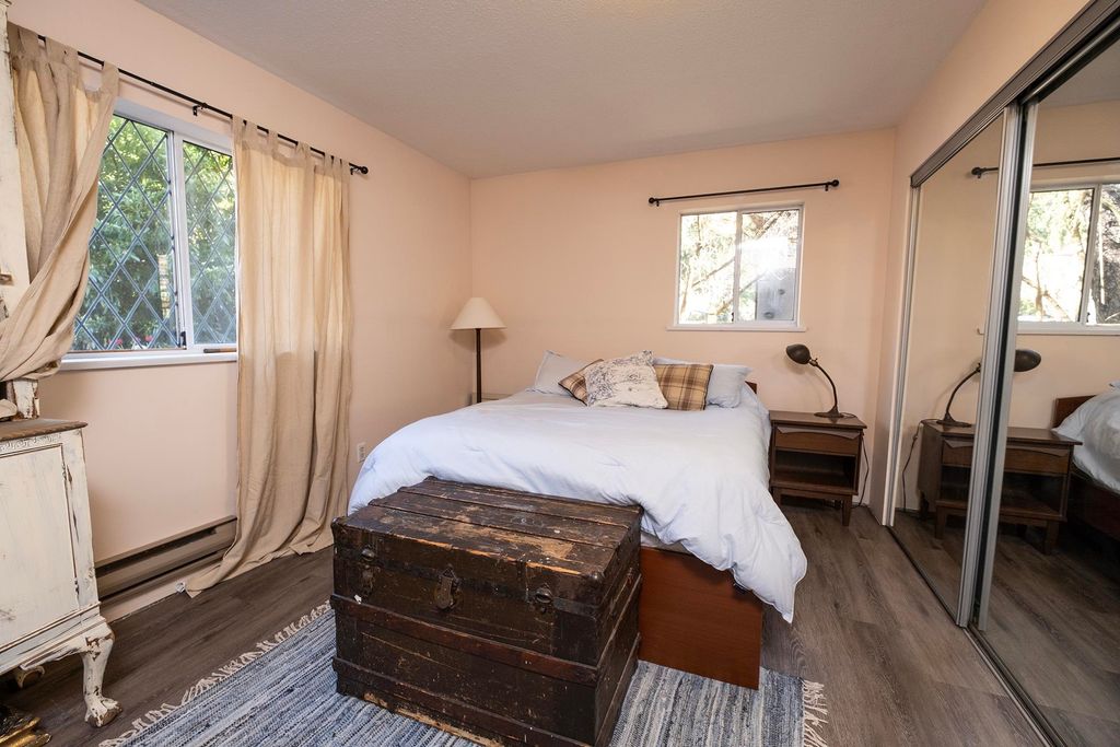 listing image 1105572788738656455