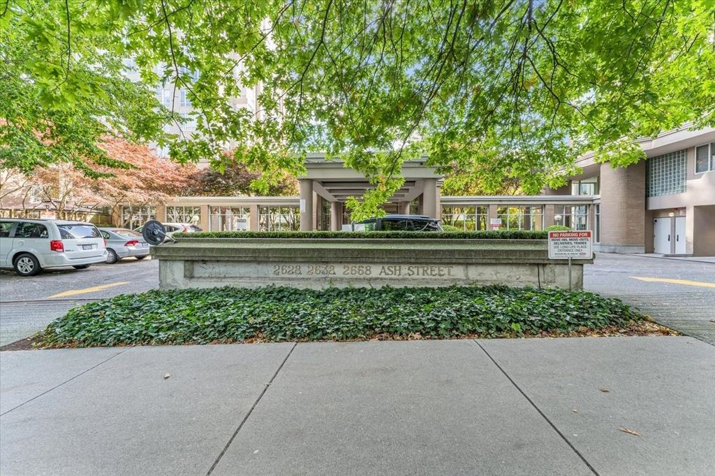 listing image 1108123281410838313