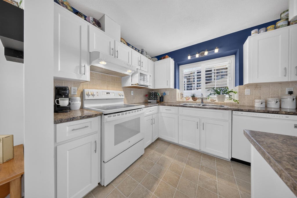 Photo of 9300 Hazel Street #4, Chilliwack, BC V2P 5N2 (MLS # R3152329)