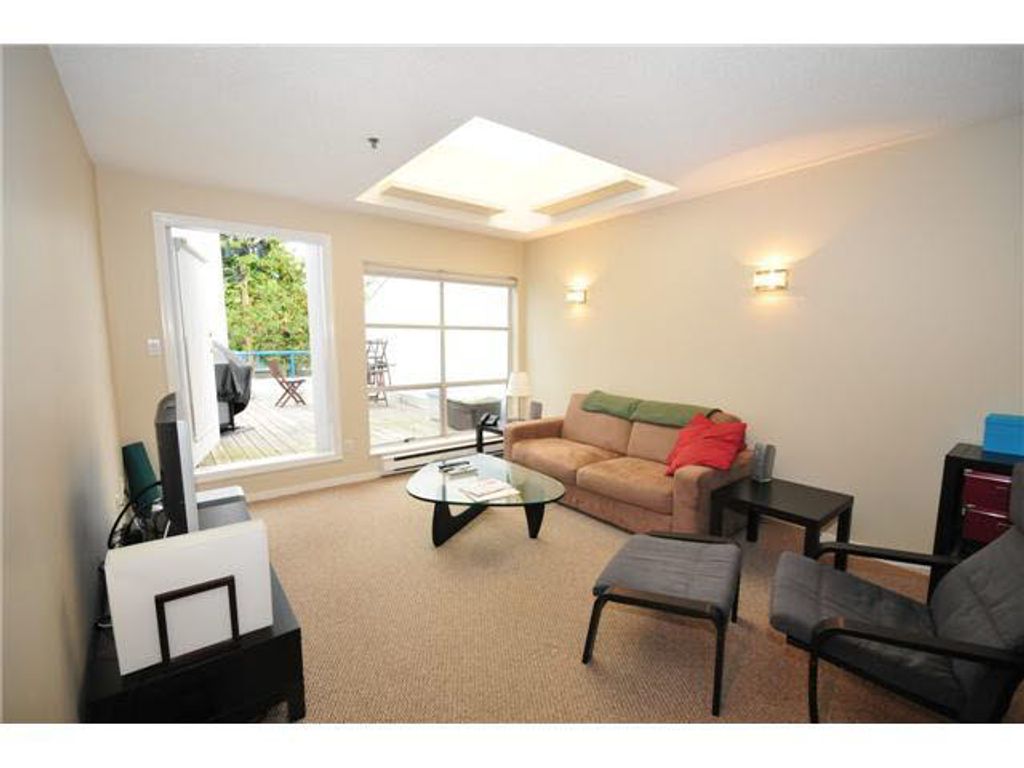 listing image 1105996636922336301