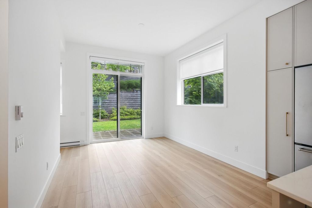 listing image 1109575151545354775