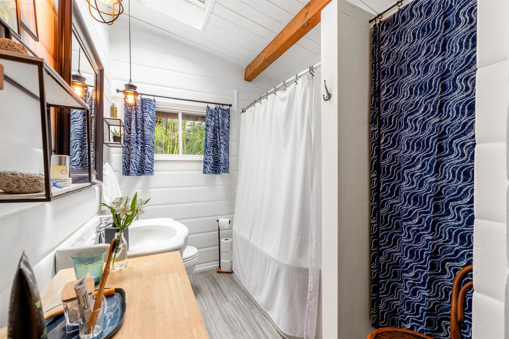 listing image 1107442936545690593