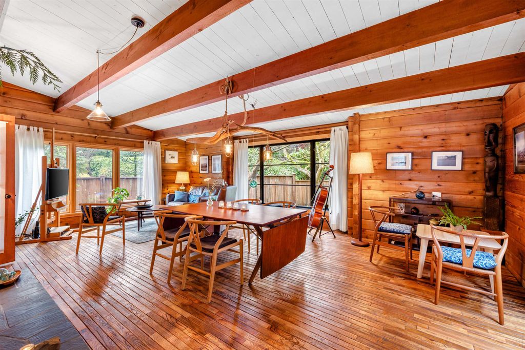 listing image 1104219038503633018