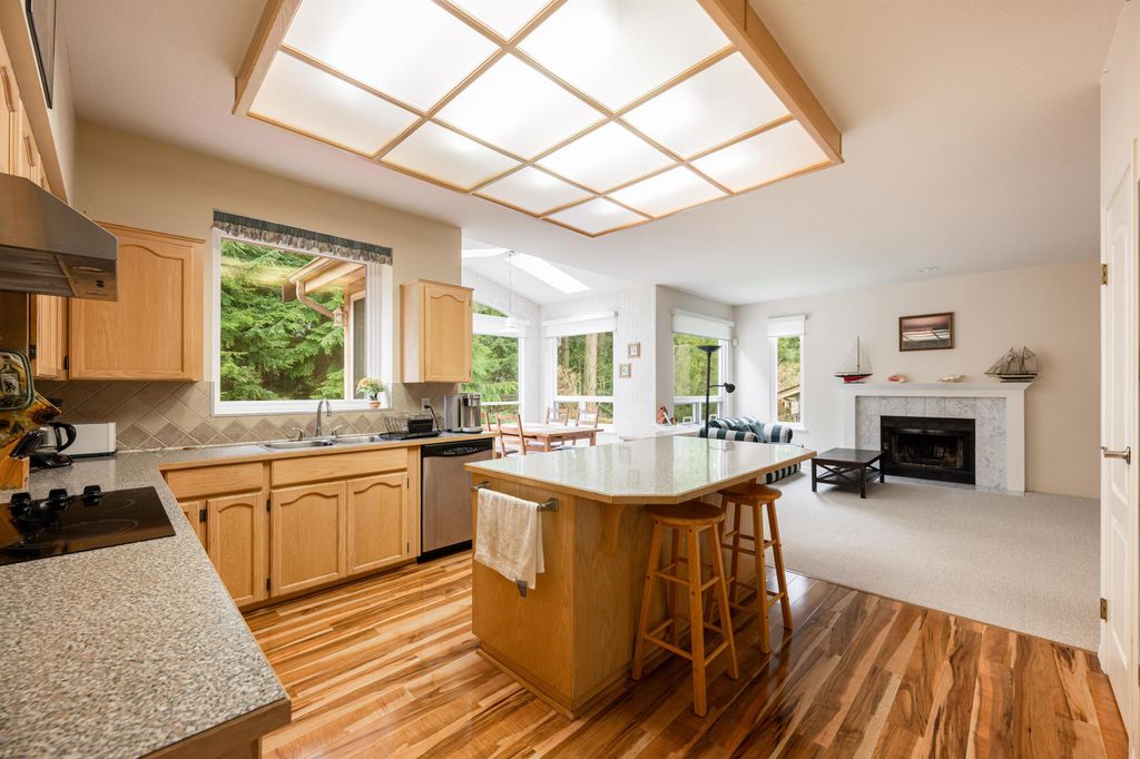 listing image 1104769603318188999