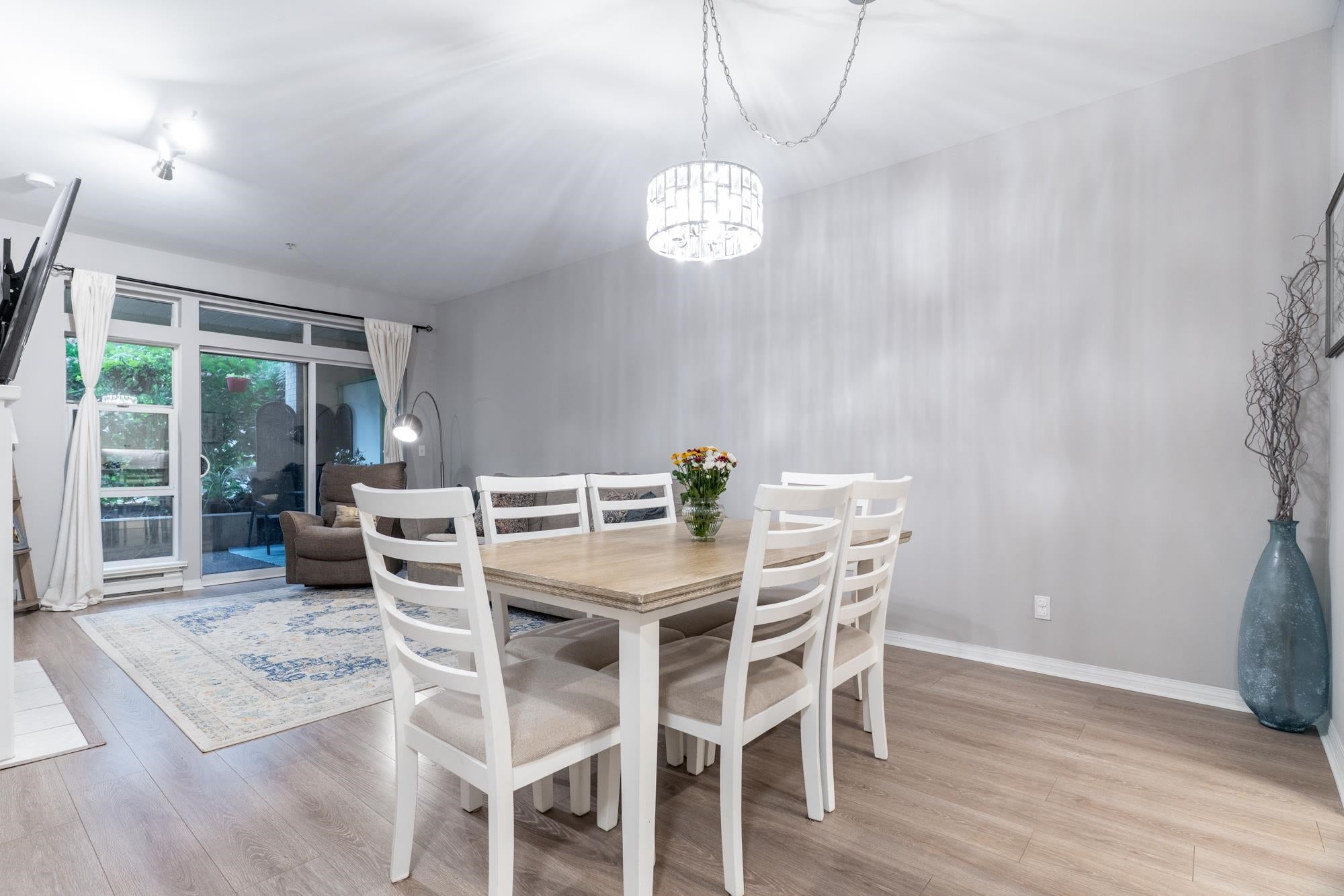 301 Maude Road 109