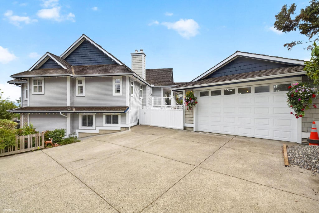 Photo of 21612 Monahan Court, Langley, BC V3A 8N1 (MLS # R3161667)