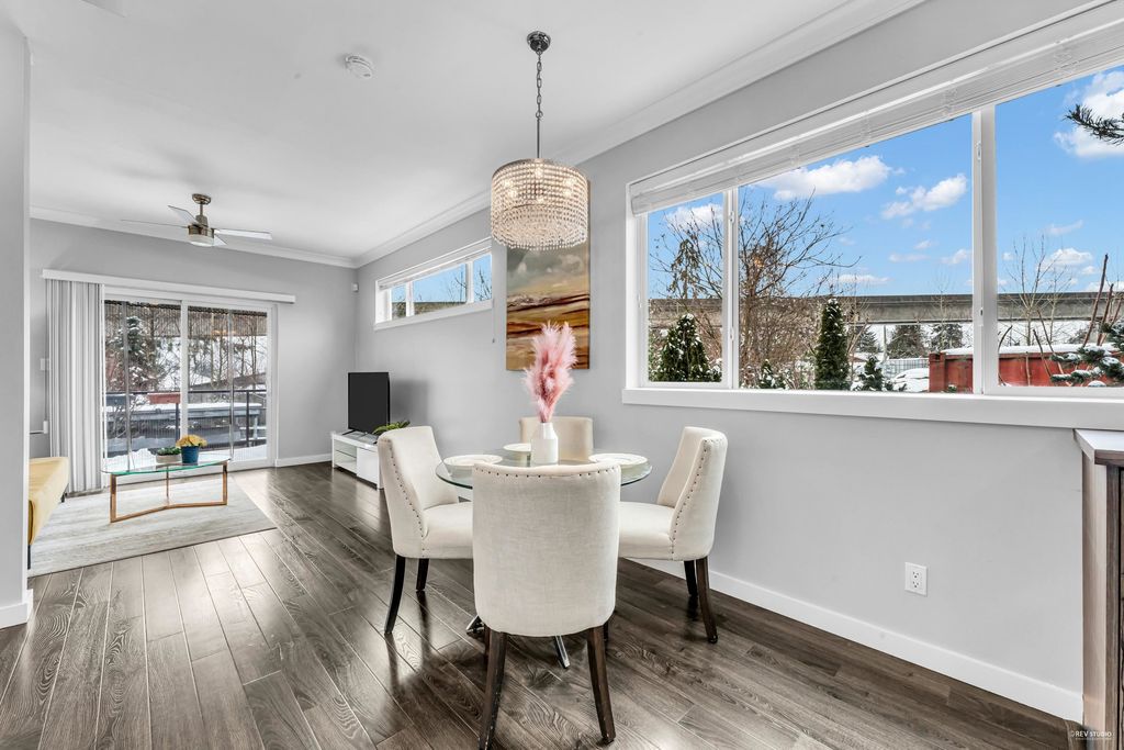 listing image 1103604956881901636