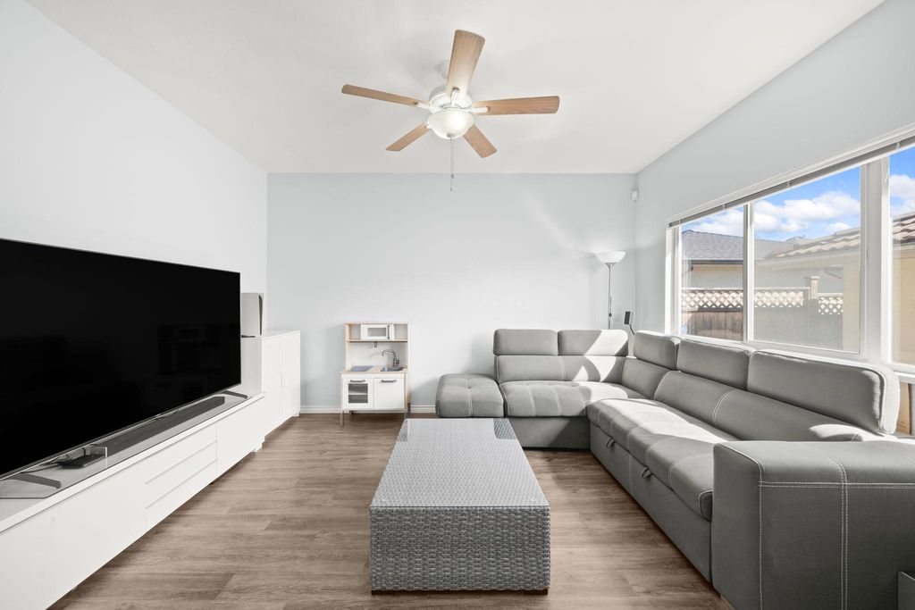 listing image 1107226349691003339