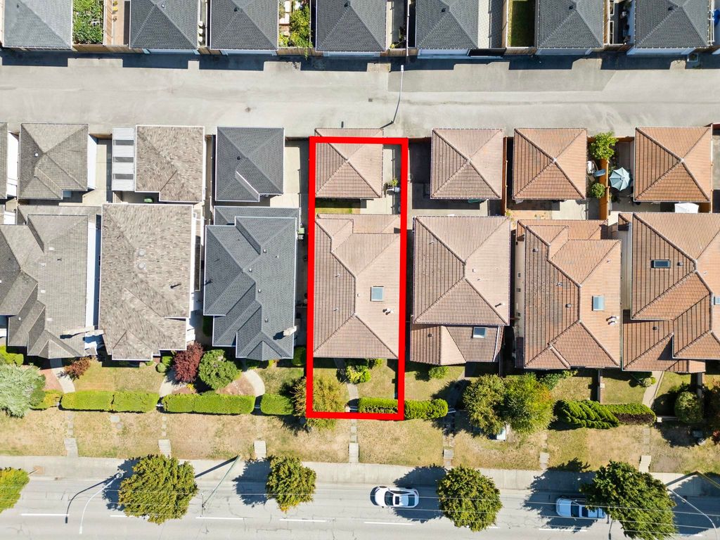 listing image 1103603779175193681